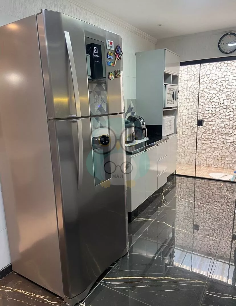 Sobrado para venda, 3 quarto(s),  Santa Quitéria, Curitiba - SO78