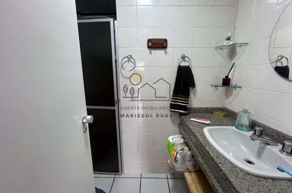 BANHEIRO SOCIAL