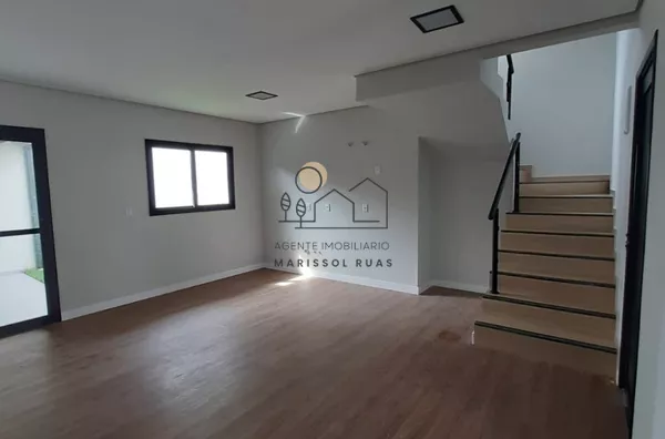 SEU NOVO LAR TE ESPERA NA PRAIA DOS INGLESES - CASA COM 03 DORMITÓRIOS - Foto 5