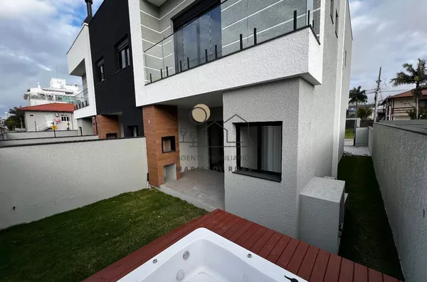 Imagine viver em um sobrado moderno, sofisticado e repleto de conforto...Praia dos Ingleses - Foto 2