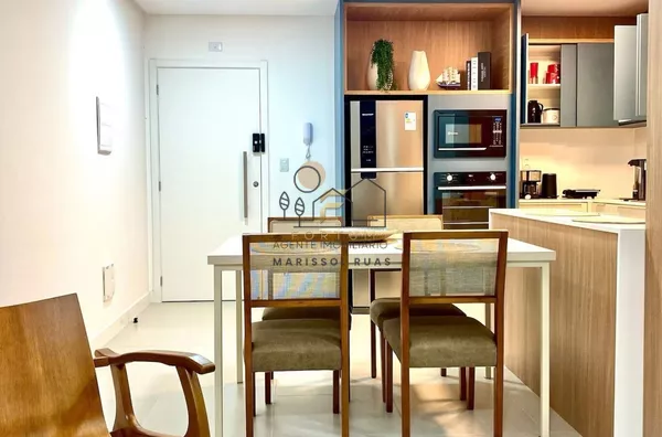 Apartamento mobiliado a venda, 02 quartos, 02 vaga, Ingleses Norte- 250m do Mar - Praia dos Ingleses