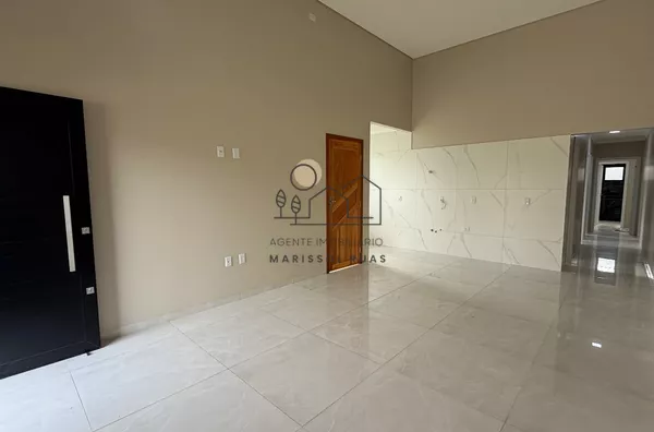 Casa nova, térrea, com 3 dormitórios e escritura pública no Rio Vermelho – Florianópolis