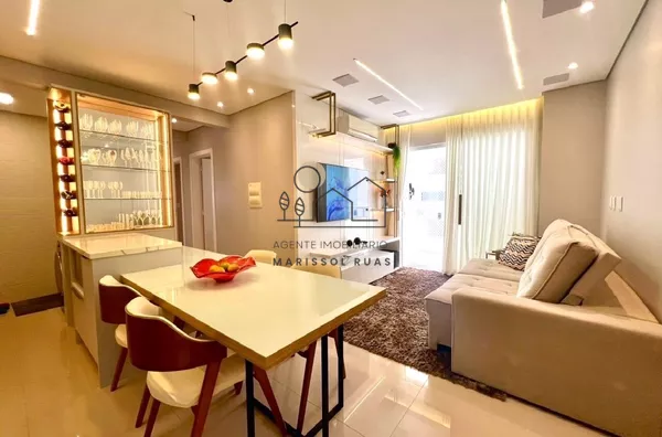 Apartamento com 3 dormitórios Ingleses, sendo 1 suíte, finamente mobiliado e pronto para morar-Praia dos Ingleses