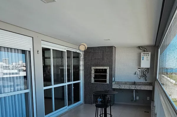 COBERTURA COM PISCINA, 3 DORM. SENDO 1 SUÍTE, MOBILIADA E DECORADA, PRAIA DOS INGLESES, FLORIANÓPOLIS/SC. - - Foto 16