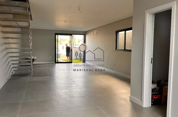 Casa a Venda com 03 Suítes em área nobre da Praia dos Ingleses - Foto 5