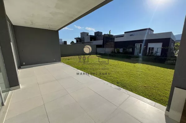 FUNDOS