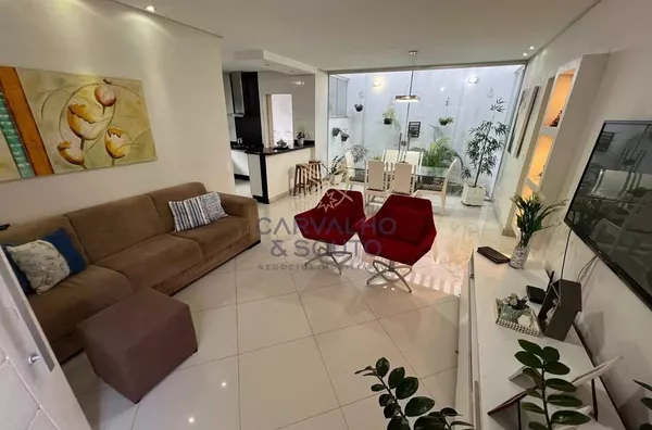 Casa para venda, 3 quarto(s),  Centro, Teixeira De Freitas