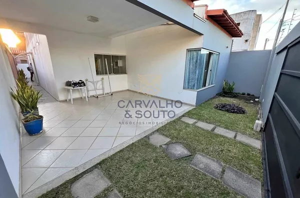 Casa para venda, 3 quarto(s),  Centro, Teixeira De Freitas