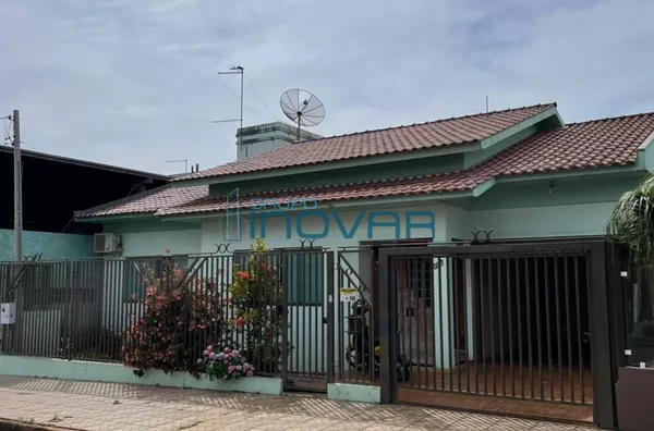 Casa para venda, 2 quarto(s) sendo 1 suíte,  Centro, Corbelia