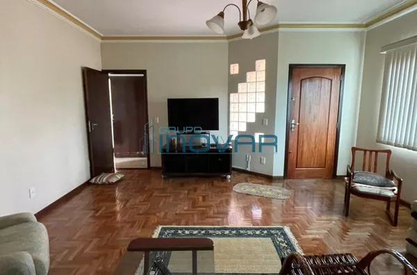 Casa para venda, 2 quarto(s) sendo 1 suíte,  Centro, Corbelia