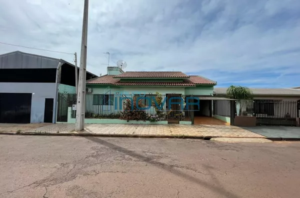Casa para venda, 2 quarto(s) sendo 1 suíte,  Centro, Corbelia