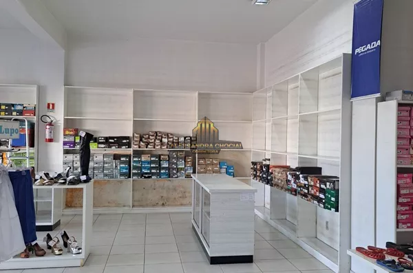 Sala comercial térrea 200m2 excelente ponto comercial (Calçados São José) , av Tupi  baixada industrial