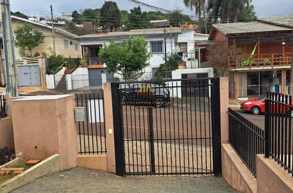 Casa  3 para aluguel,  Industrial, Pato Branco , locação somente   com seguro fiança 