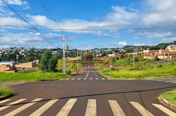 Loteamento Odete Rotava , bairro Jardim Floresta , zona sul de Pato Branco .  R$ 146.000,00     entrada R$29.302,00   +  12x  R$10.745,63  , 24x R$5.851,50  , 36x R$4.237,35  ,  48 x R$3.442,98 , 60x   R$2.976,31 ,  72 x R$2.673,26  PARCELAS FIXAS .