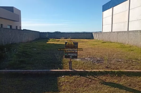 Terreno  12,5m de frete x 29m  362,5m2 todo murado nível da rua 