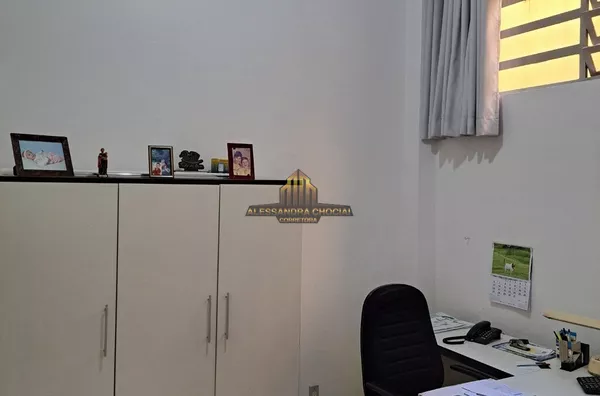 Sala comercial térrea 200m2 excelente ponto comercial (Calçados São José) , av Tupi  baixada industrial