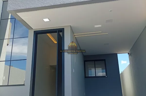 Casa , NOVA SUÍTE +2 QUARTOS , EDÍCULA, ALARME, CAMERAS , PERSIANAS AUTOMATIZADAS 