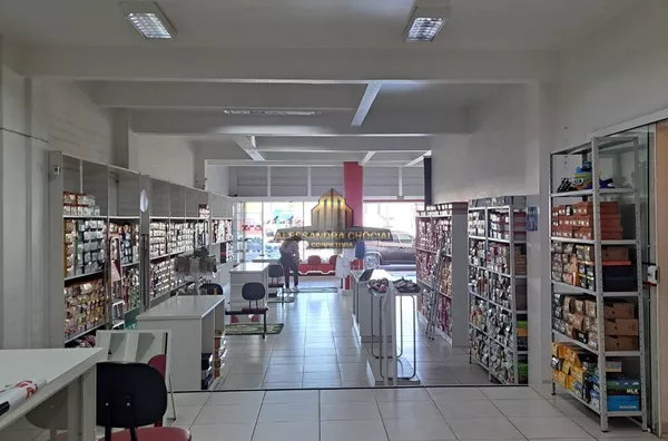Sala comercial térrea 200m2 excelente ponto comercial (Calçados São José) , av Tupi  baixada industrial