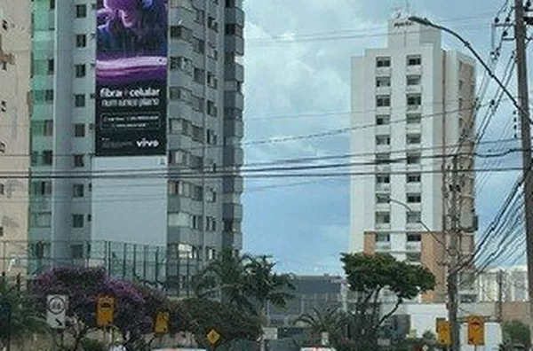 Águas Claras | Empena Avenida das Araucárias Sul