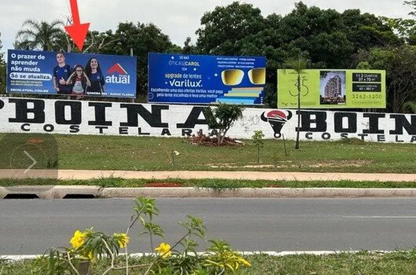 Outdoor | Águas Claras subida av. Castanheiras Painel Esquerda
