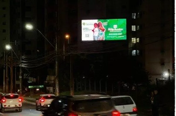 LED | Águas Claras av. Araucárias próximo sede Metrô