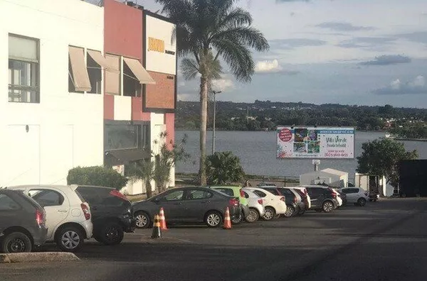 TRIEDRO |  Setor de Clubes Estacionamento PIER 21