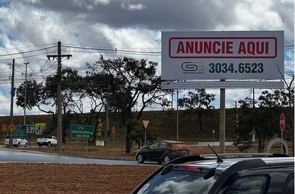 Frontlight acesso | Cidade dos Automóveis