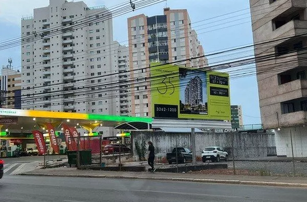 Minifront 2 | Águas Claras av. Castanheiras