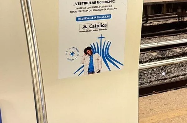 Metrô DF | Painéis Laterais