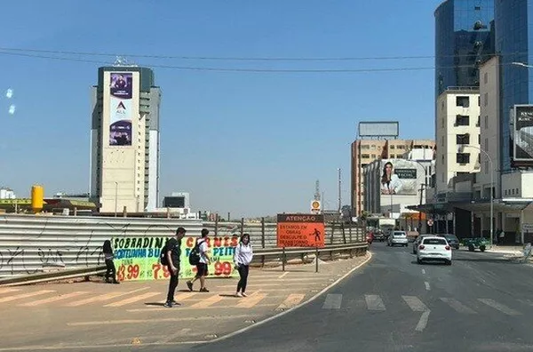 Empena alta | Taguatinga Centro