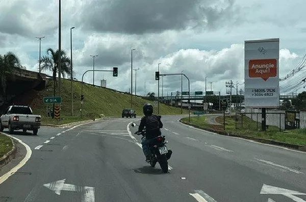 Paineis laterais para aluguel,  - Selecione - Bairro, Brasilia