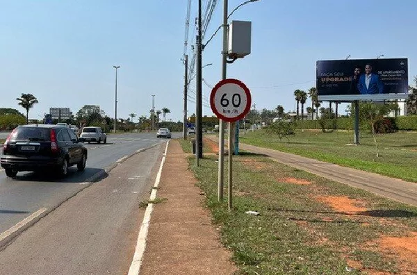 Frontlight para aluguel,  - Selecione - Bairro, Brasilia