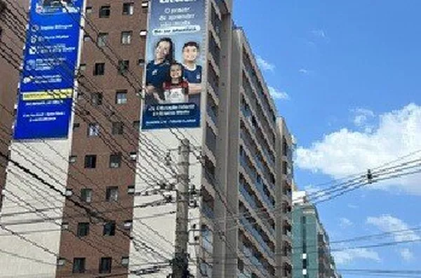 Águas Claras | Empena av. Araucárias Norte Lado E