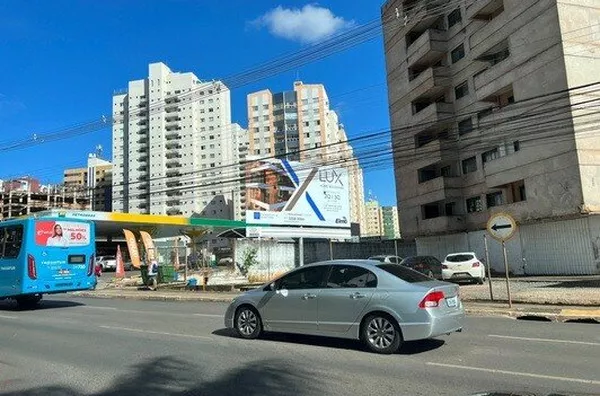 Minifront 2 | Águas Claras av. Castanheiras