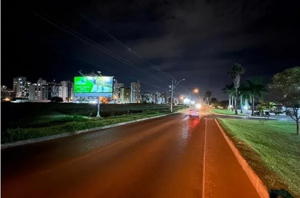 Minifront | Vereda da Cruz sentido Parkway