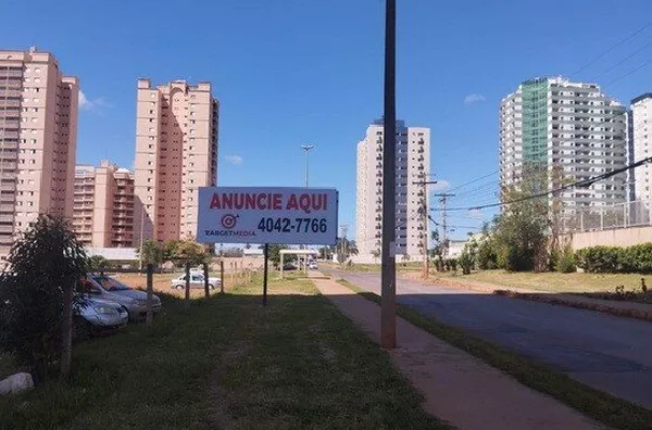 Minifront | Águas Claras acesso av. Vereda da Cruz