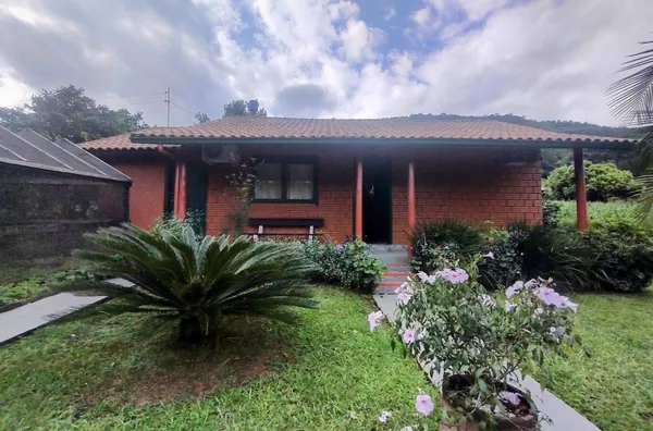 Sítio para venda, 2 quarto(s),  Vila Olinda, Nova Petropolis