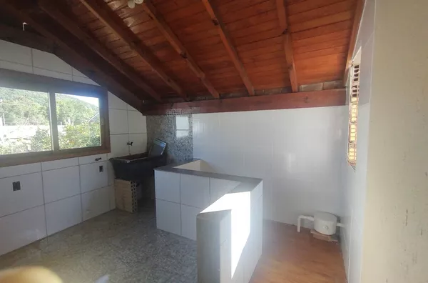 Casa para venda, 4 quarto(s),  Piá, Nova Petropolis