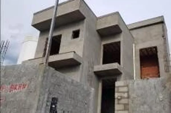 Casa para Venda em Santana de Parnaíba / SP no bairro Villas do Jaguari