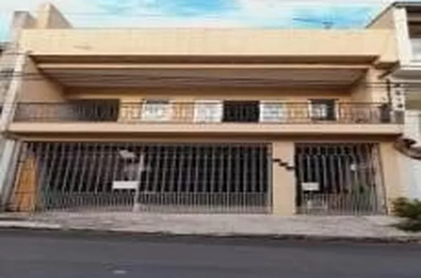 Casa para Venda em Barueri / SP no bairro Parque das Nações