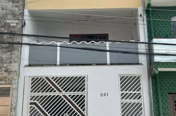 Casa para Venda em Barueri / SP no bairro Parque dos Camargos