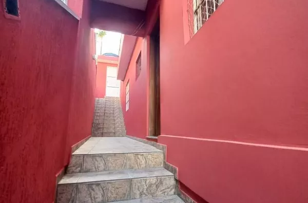 Casa para Venda em Barueri / SP no bairro Jardim Regina Alice