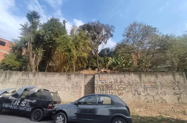 Terreno para Venda em Jandira / SP no bairro Jardim Gabriela I
