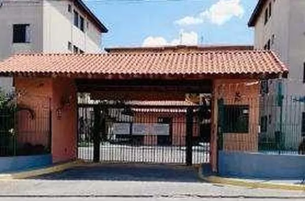 Apartamento para Venda em Carapicuíba / SP no bairro Jardim Marilu