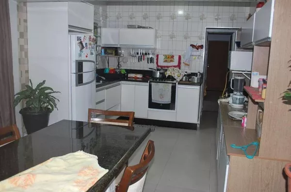 Casa para Venda em Barueri / SP no bairro Parque Esmeralda
