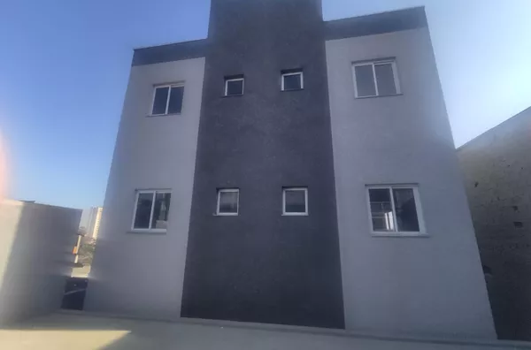 Apartamento para Locação em Carapicuíba / SP no bairro Cidade Ariston Estela Azevedo