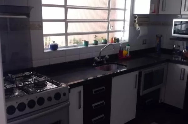 Casa para Venda em Barueri / SP no bairro Parque dos Camargos