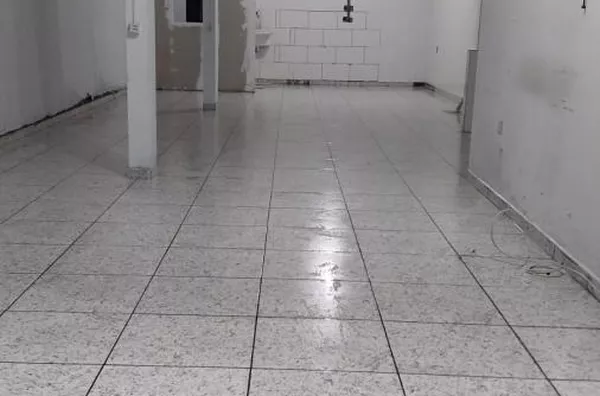 Comercial para Locação em Barueri / SP no bairro Jardim Itaquiti