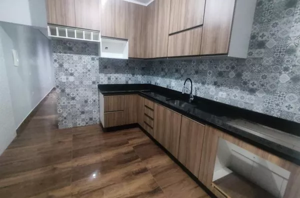 Casa em Condomínio para Venda em Jandira / SP no bairro Jardim São João