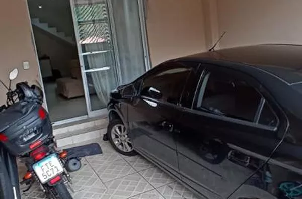 Casa para Venda em Barueri / SP no bairro Parque Esmeralda